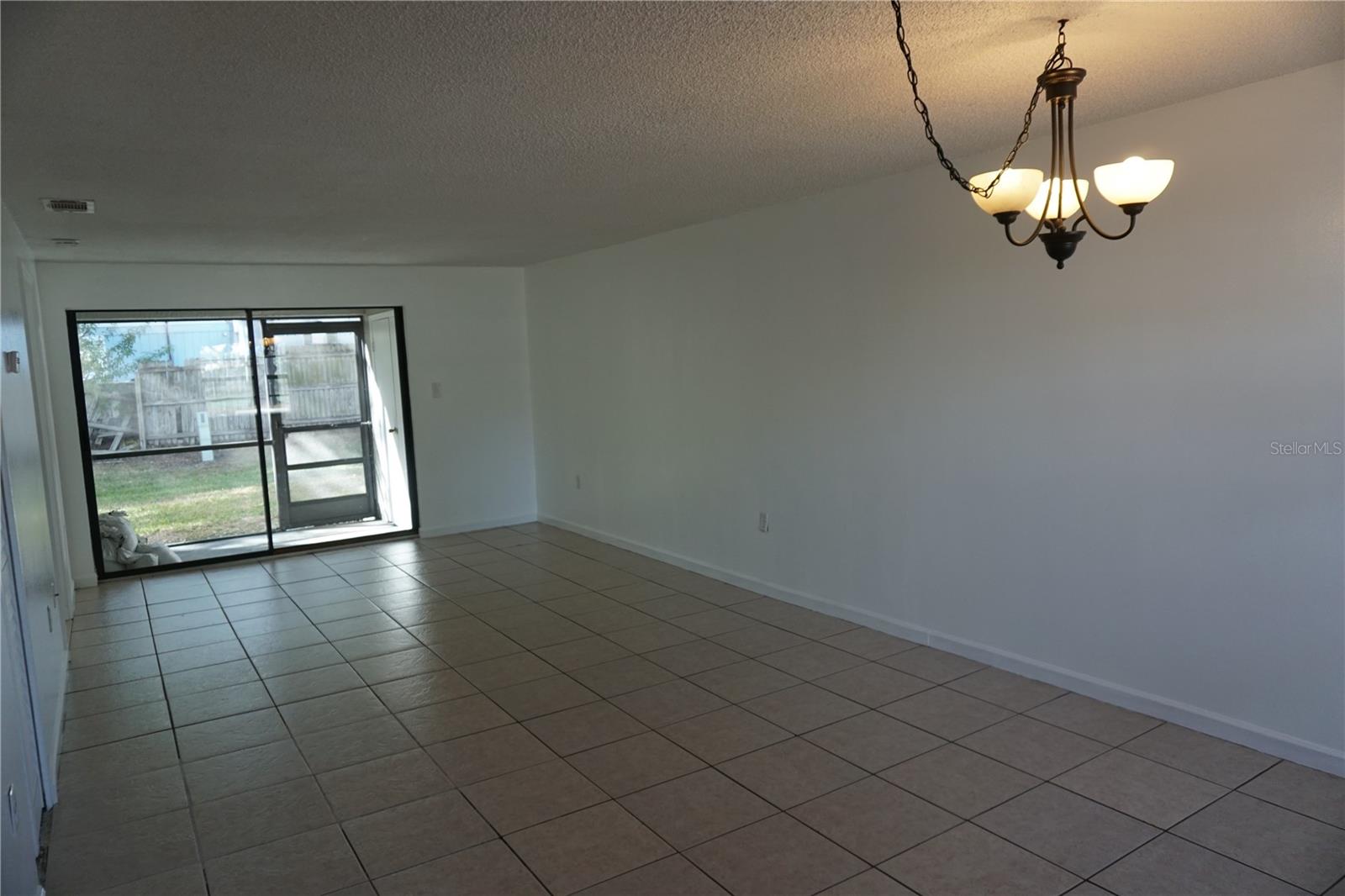 LAFAYETTE SQUARE CONDO - Residential Lease