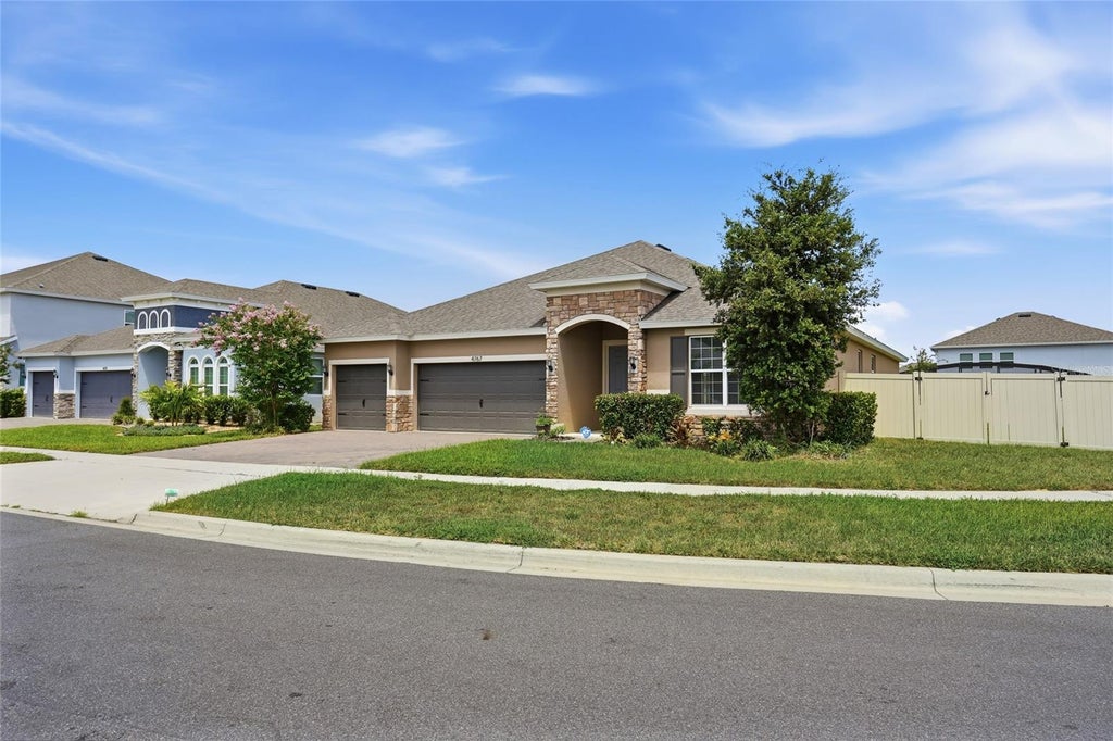 Photo of 4767 Cragmere Loop, Clermont, FL 34711 (MLS # O6436590)