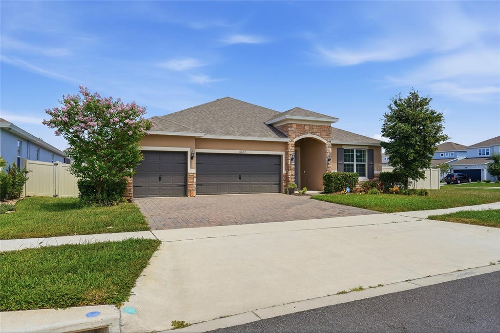 Photo of 4767 Cragmere Loop, Clermont, FL 34711 (MLS # O6436590)