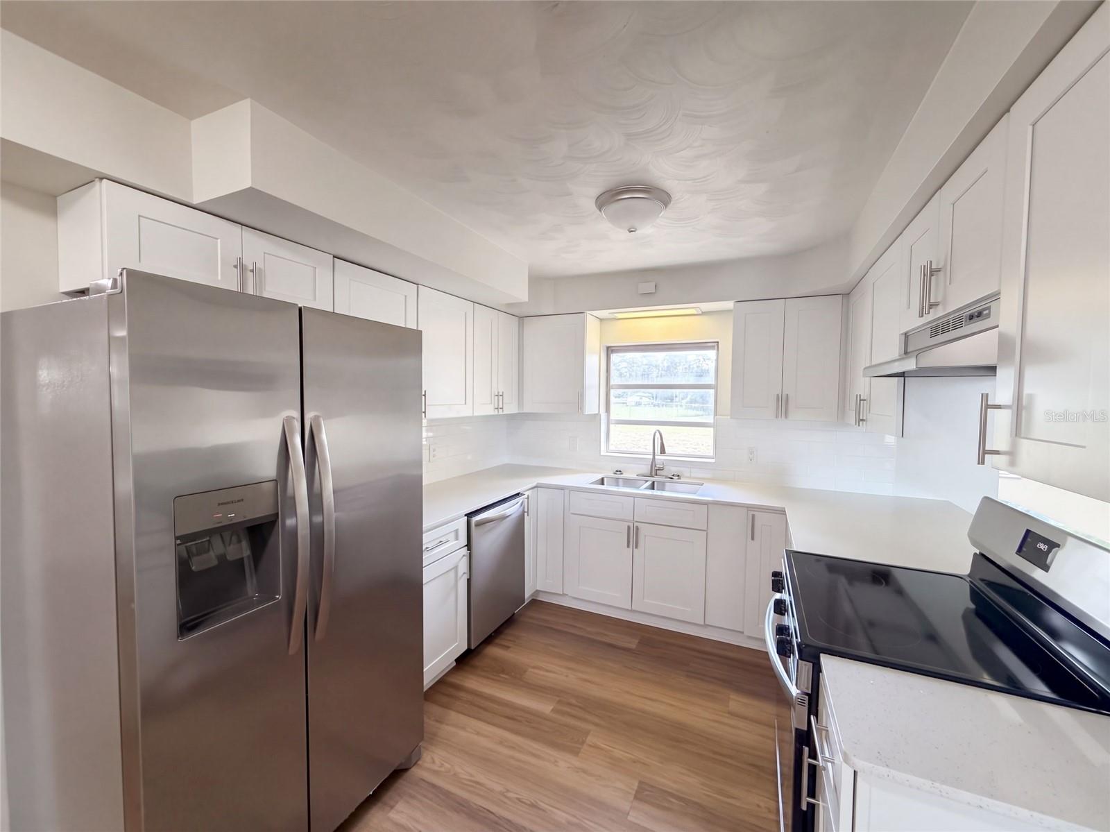 316 E WALNUT STREET