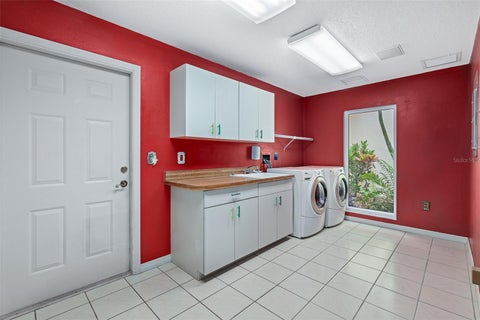 Tiny photo for 1412 Mosswood Dr, Leesburg, FL 34748 (MLS # O6432435)