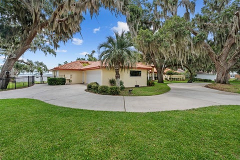 Tiny photo for 1412 Mosswood Dr, Leesburg, FL 34748 (MLS # O6432435)