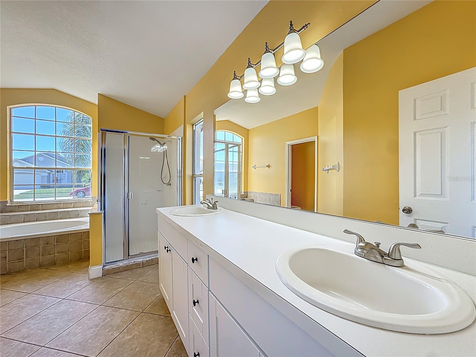 COUNTRY CREEK ESTATES PH 1 - Residential