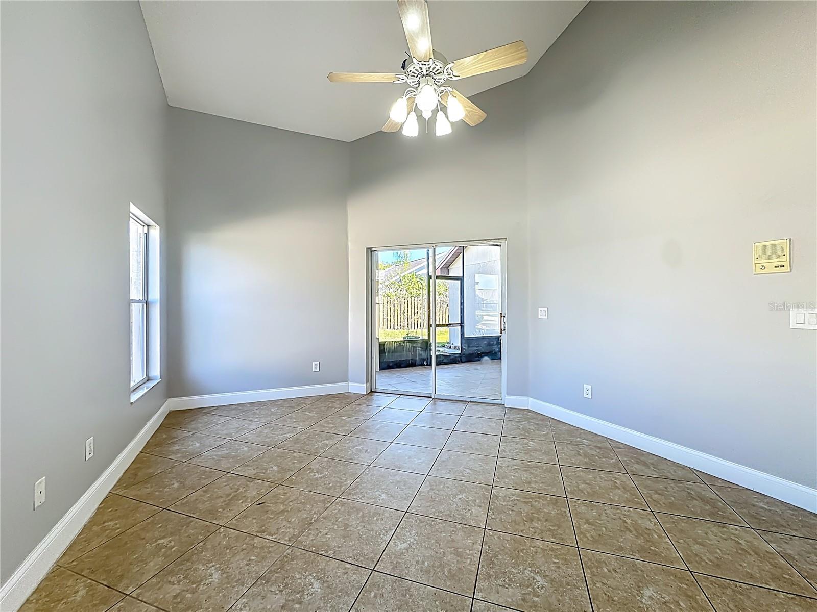 COUNTRY CREEK ESTATES PH 1 - Residential