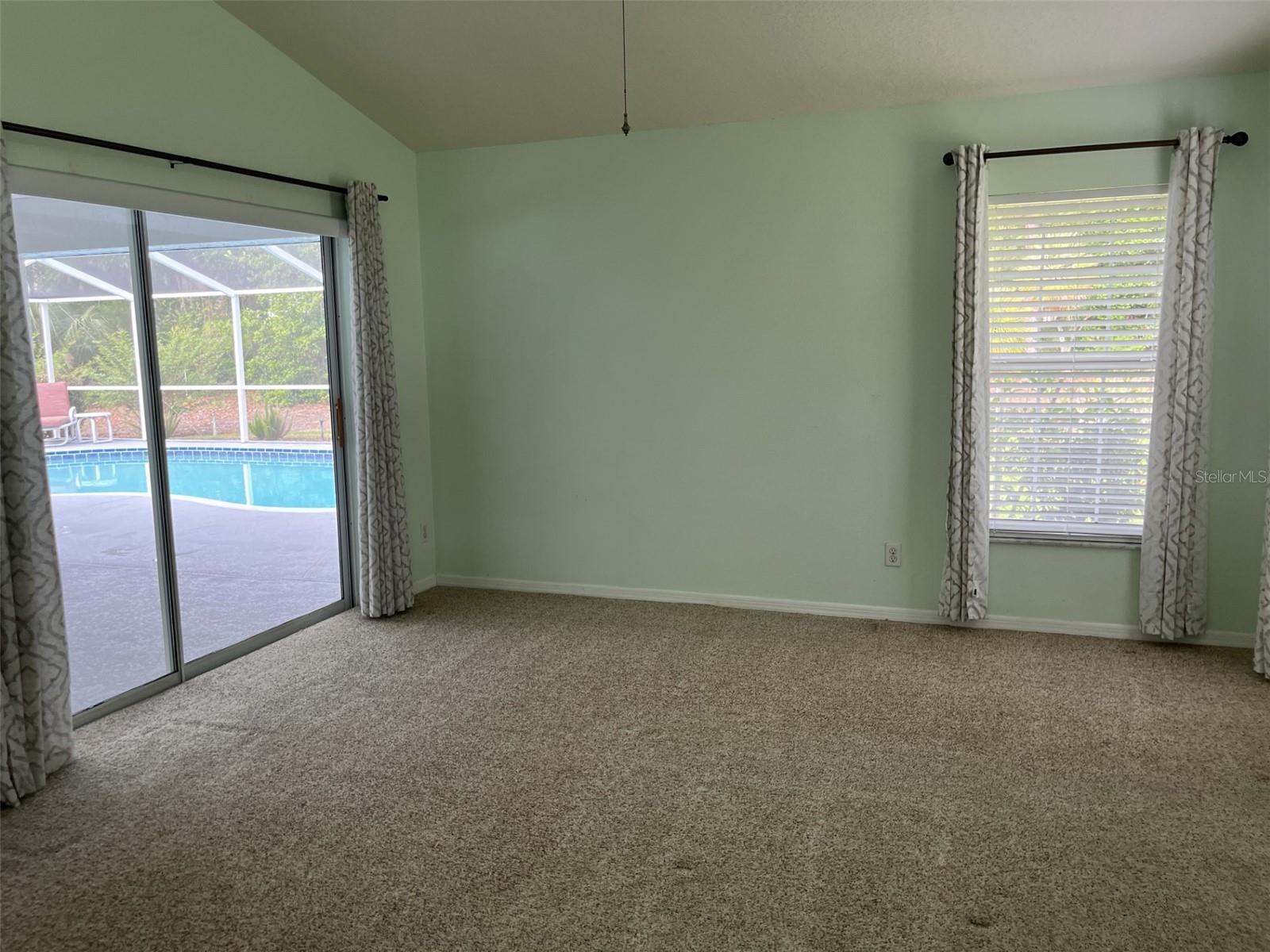 RAINBOW SPGS 05 REP - Residential