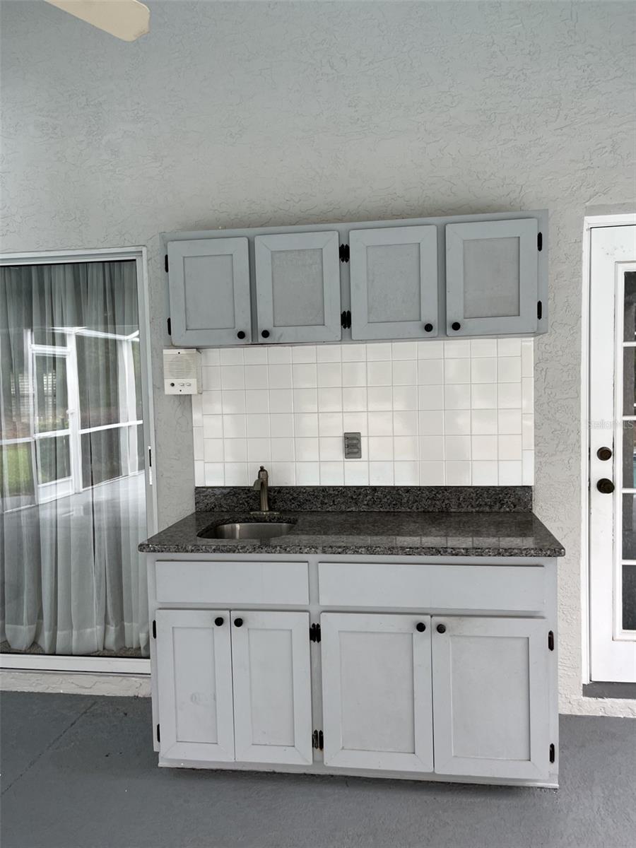 RAINBOW SPGS 05 REP - Residential