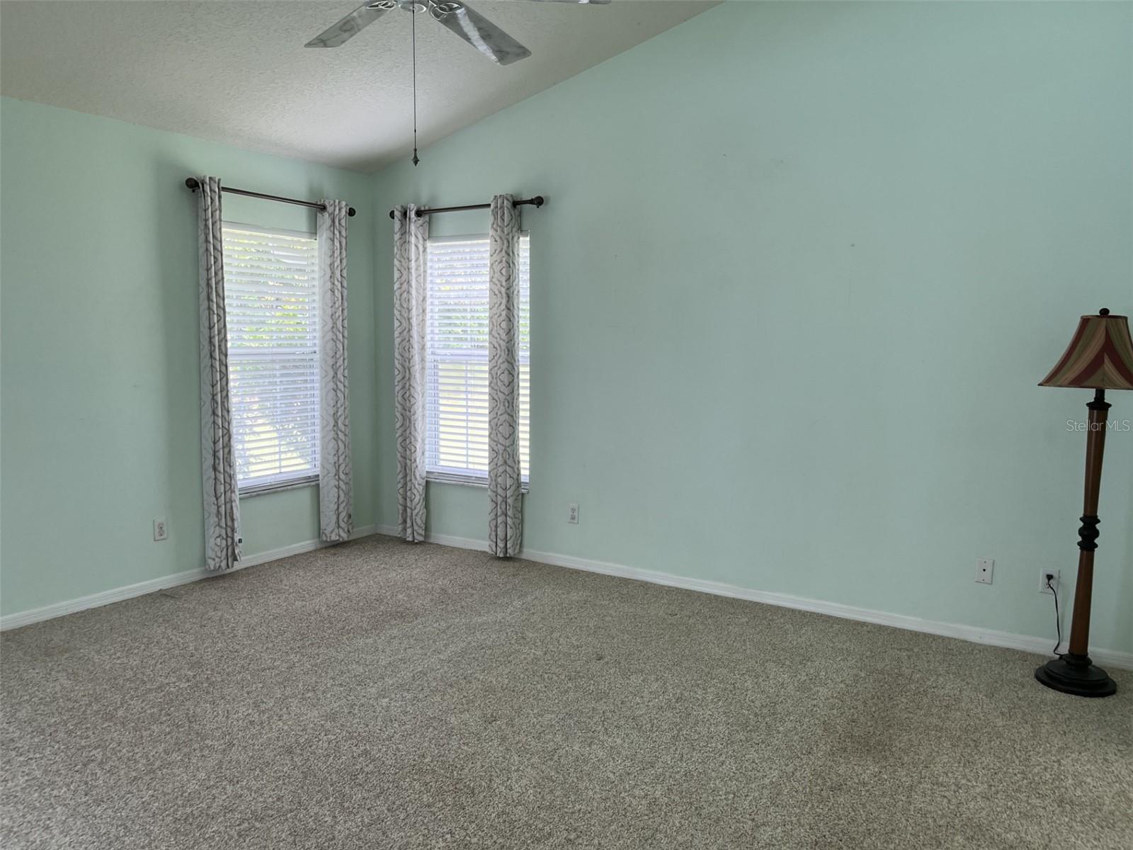 RAINBOW SPGS 05 REP - Residential