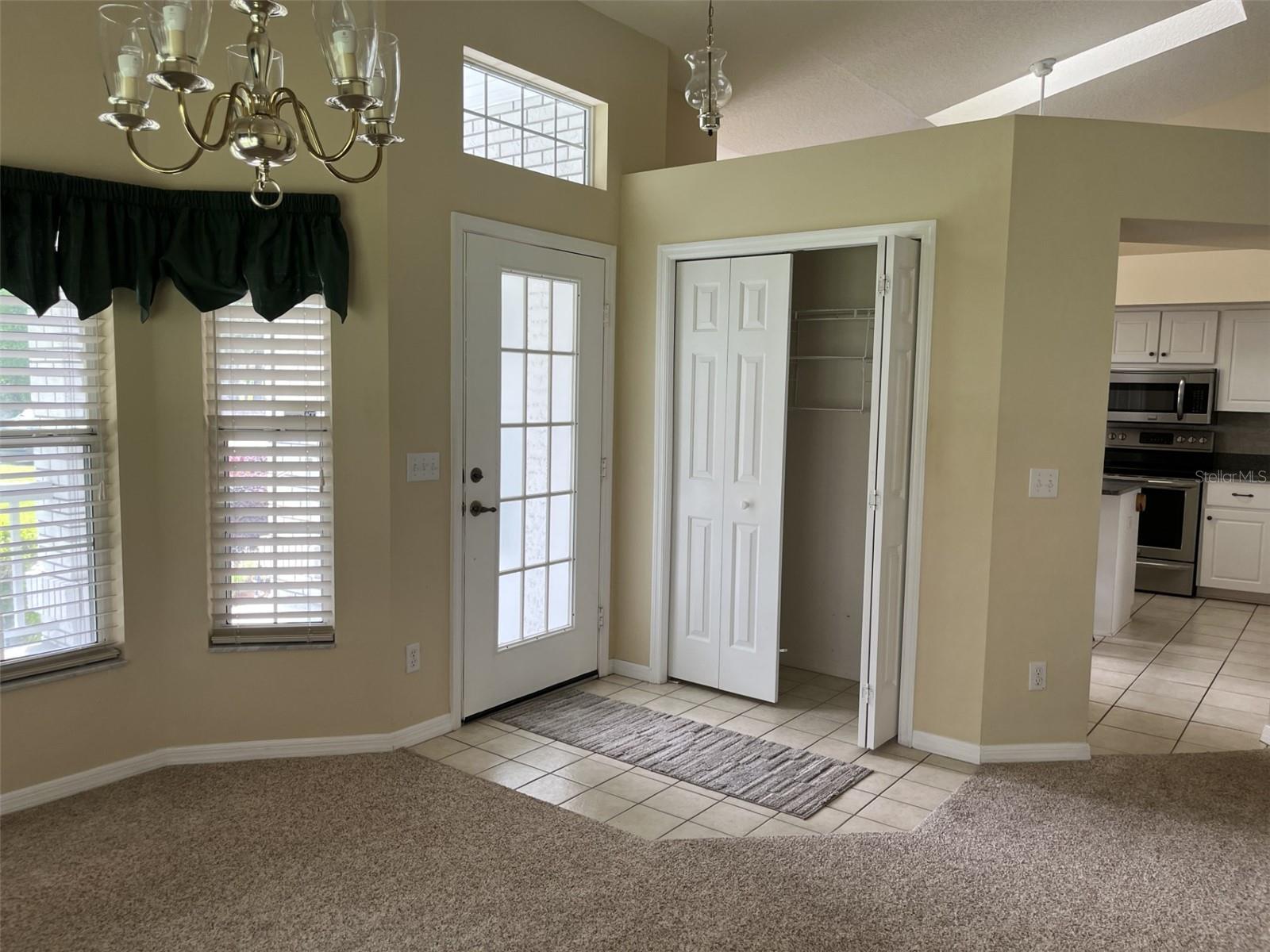 RAINBOW SPGS 05 REP - Residential