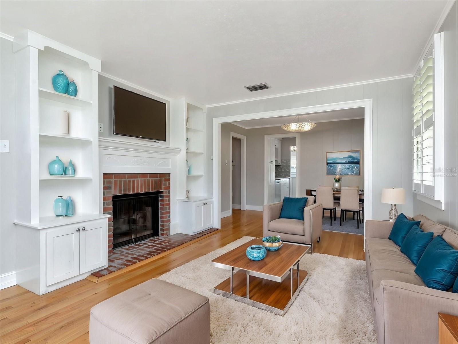 3422 W SAN PEDRO STREET
