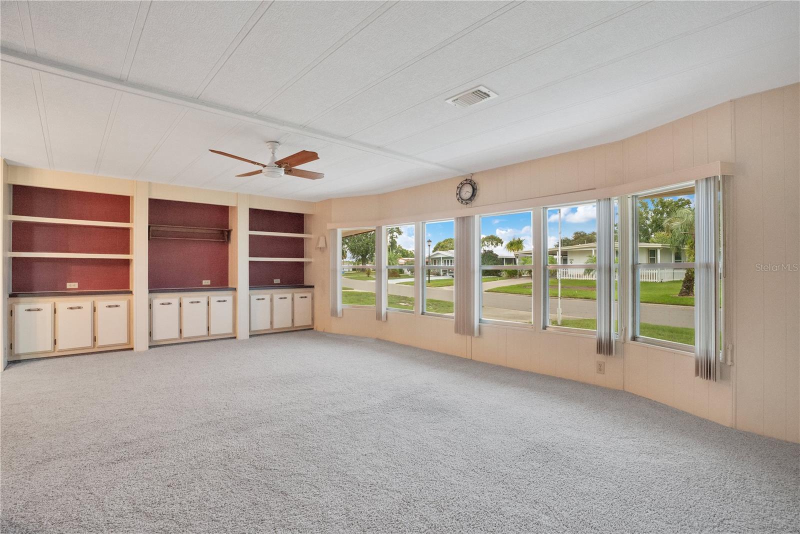 1209 APACHE CIRCLE