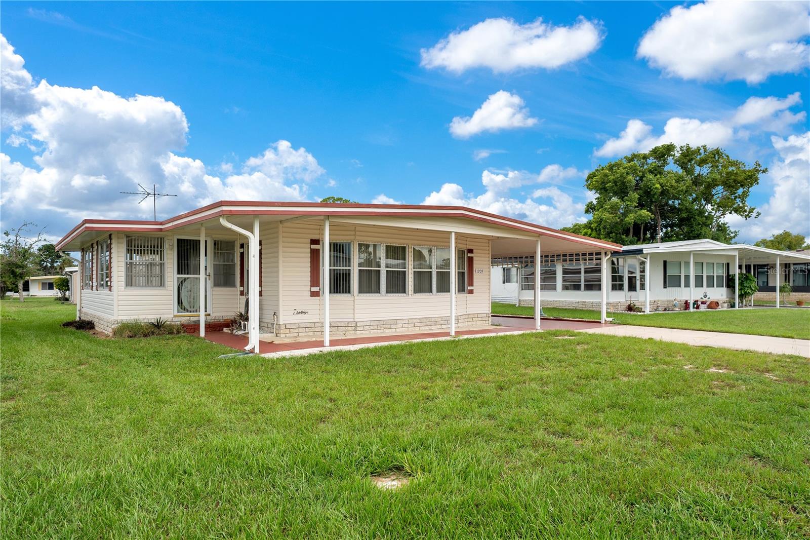 1209 APACHE CIRCLE