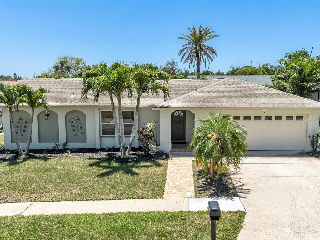 Photo of 11152 131st Avenue, Largo, FL 33778 (MLS # TB8509665)