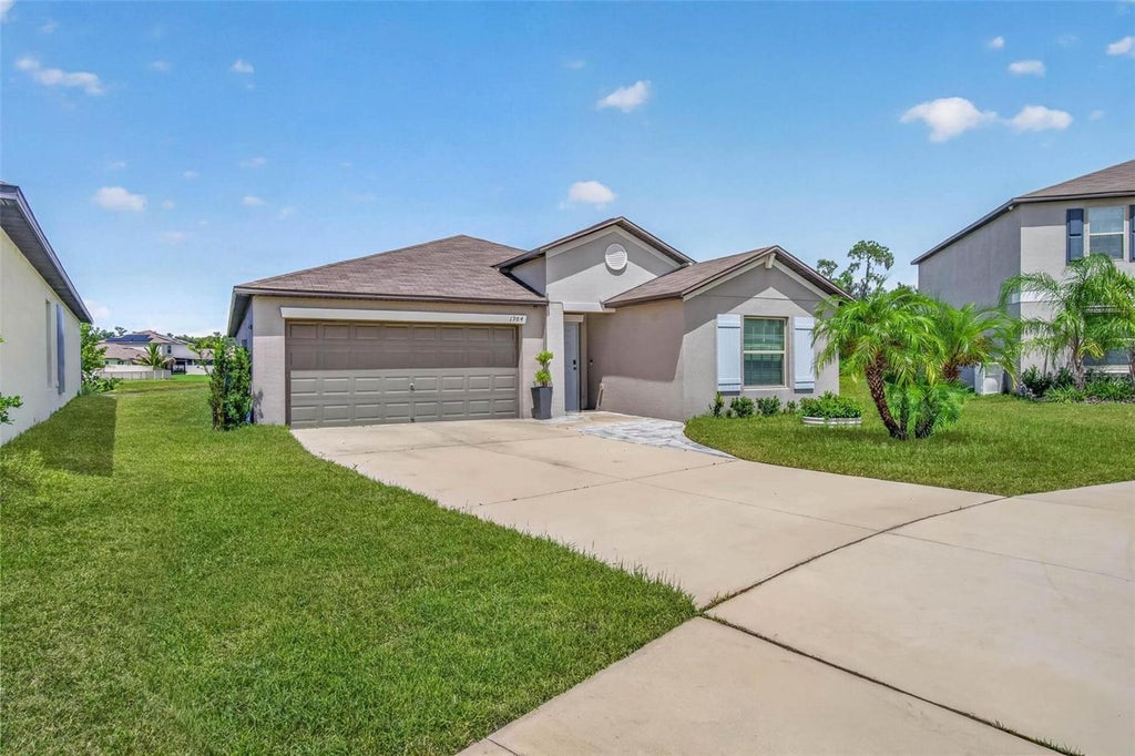 Photo of 1984 Fan Aloe Way, Ruskin, FL 33570 (MLS # TB8549063)
