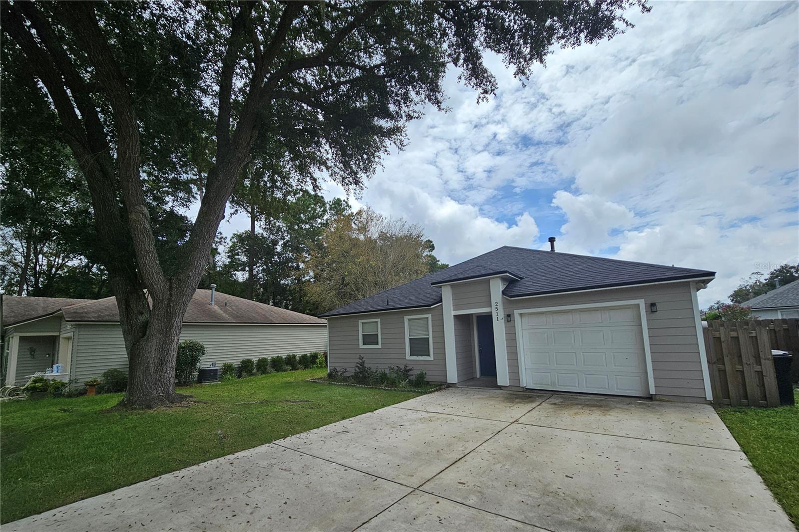 3/2 Home in Palm Grove
Charming home located on a cul-de-sac, directly across from the community pool. Situated in a quiet neighborhood, this property is close to schools, shopping, and entertainment. It features a spacious living room and a separate dining area. The kitchen and bathrooms have been fully remodeled with upgraded cabinetry, countertops, vanities, lighting, and plumbing fixtures. The bedrooms, living room, and dining room showcase beautiful stained concrete floors, while both bathrooms feature tiled flooring. The master bathroom includes a custom-tiled shower and a single-sink vanity, while the hall bathroom offers a tub/shower combo with a single-sink vanity. The master bedroom has a sliding door that leads to a large covered patio and a fenced backyard, providing additional privacy and outdoor living space. The home also includes a one-car garage with a washer and dryer ( washer & dryer not warranted for repairs) **Renter's insurance required** PETS OK** **TENANT PLACEMENT WATSON DOES NOT MANAGE**
Available: 10/7/2025