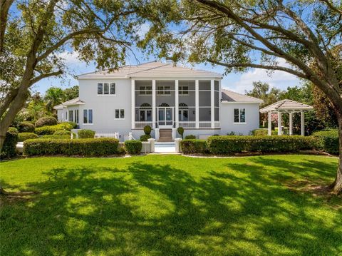 A home in WINTER HAVEN