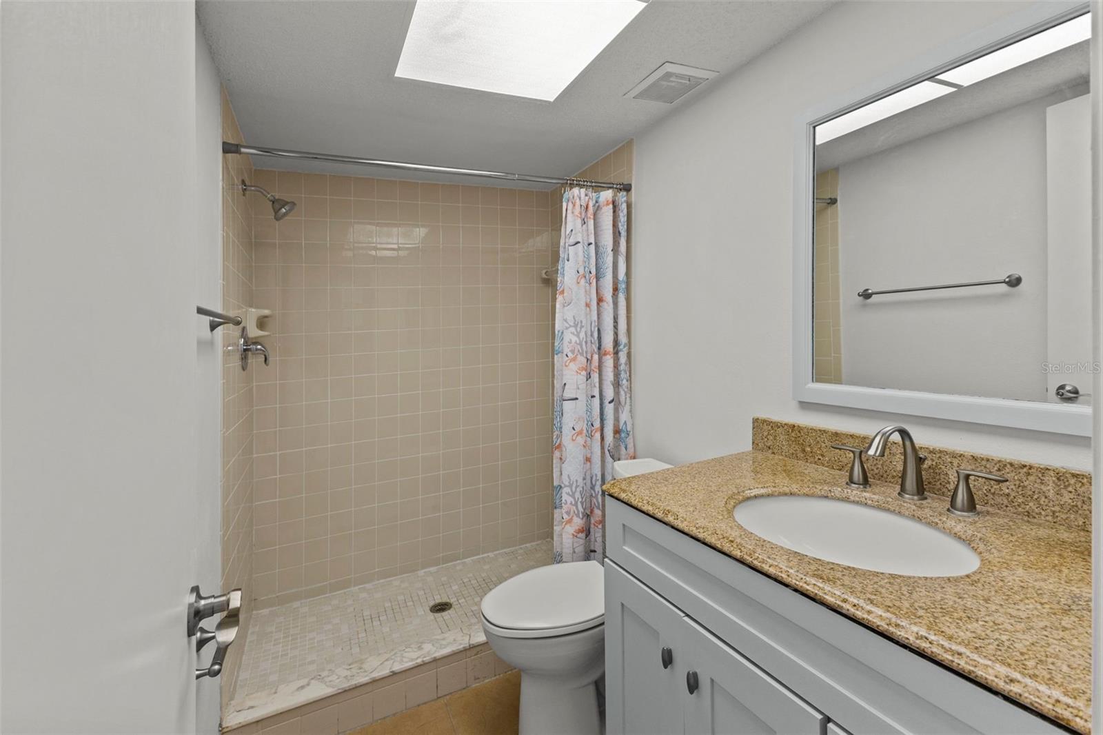 PINEWOOD VILLAS - Residential