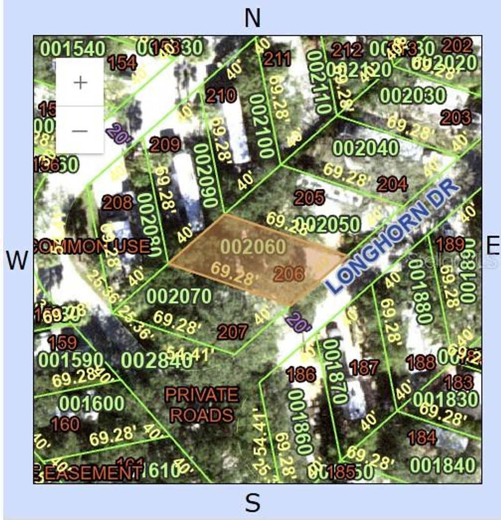 Photo of 206 Longhorn Drive, Lake Wales, FL 33898 (MLS # P4938518)