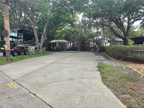 206 LONGHORN DRIVE LAKE WALES FL 33898