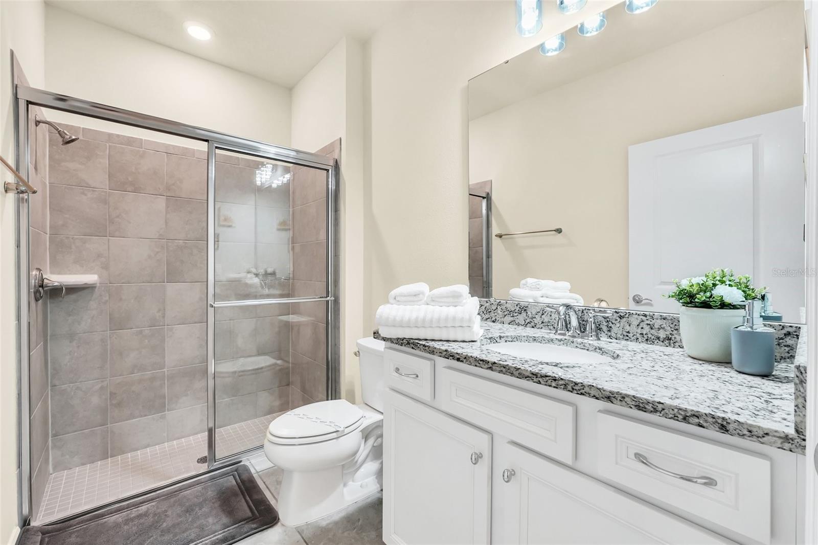 WINDSOR ISLAND RESIDENCE - Residential