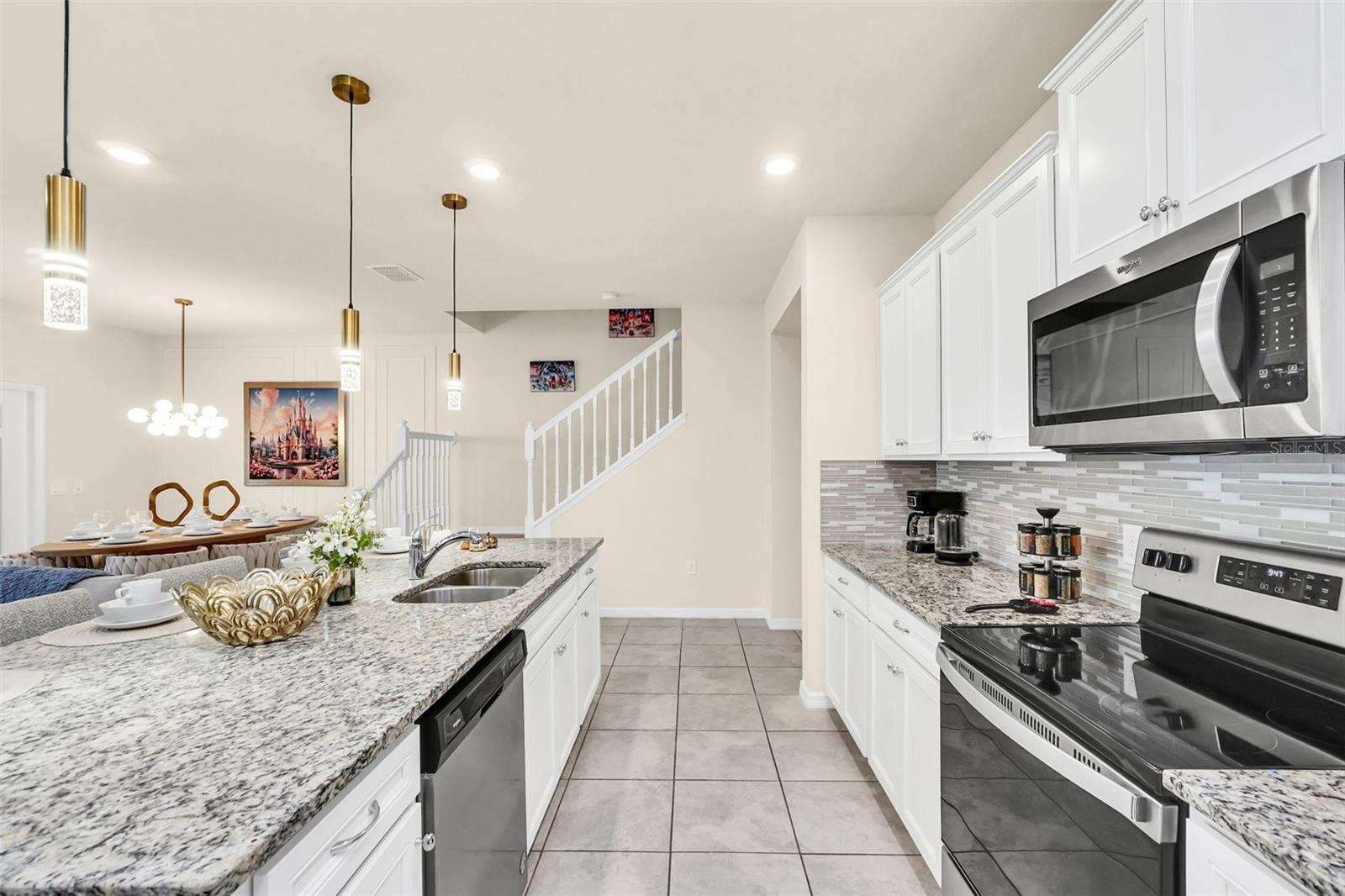 WINDSOR ISLAND RESIDENCE - Residential