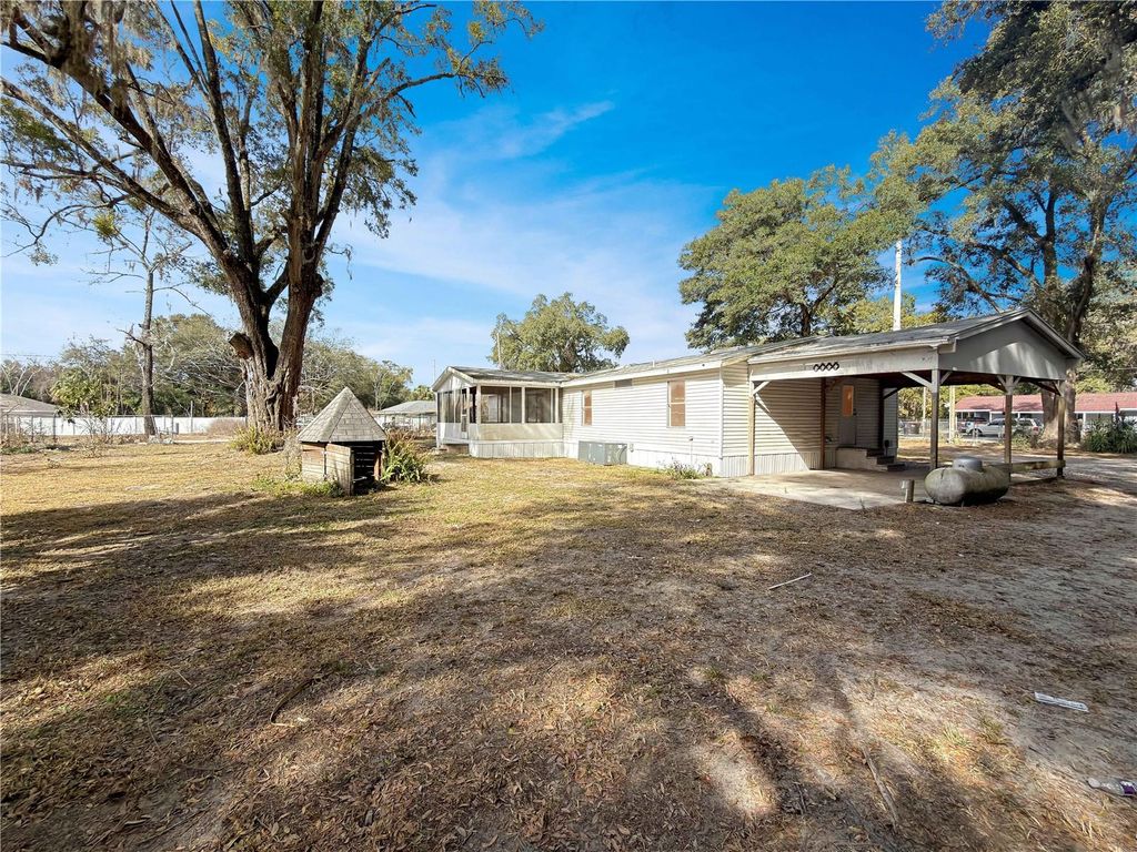 Photo of 3048 SE 145th Street, Summerfield, FL 34491 (MLS # OM717698)