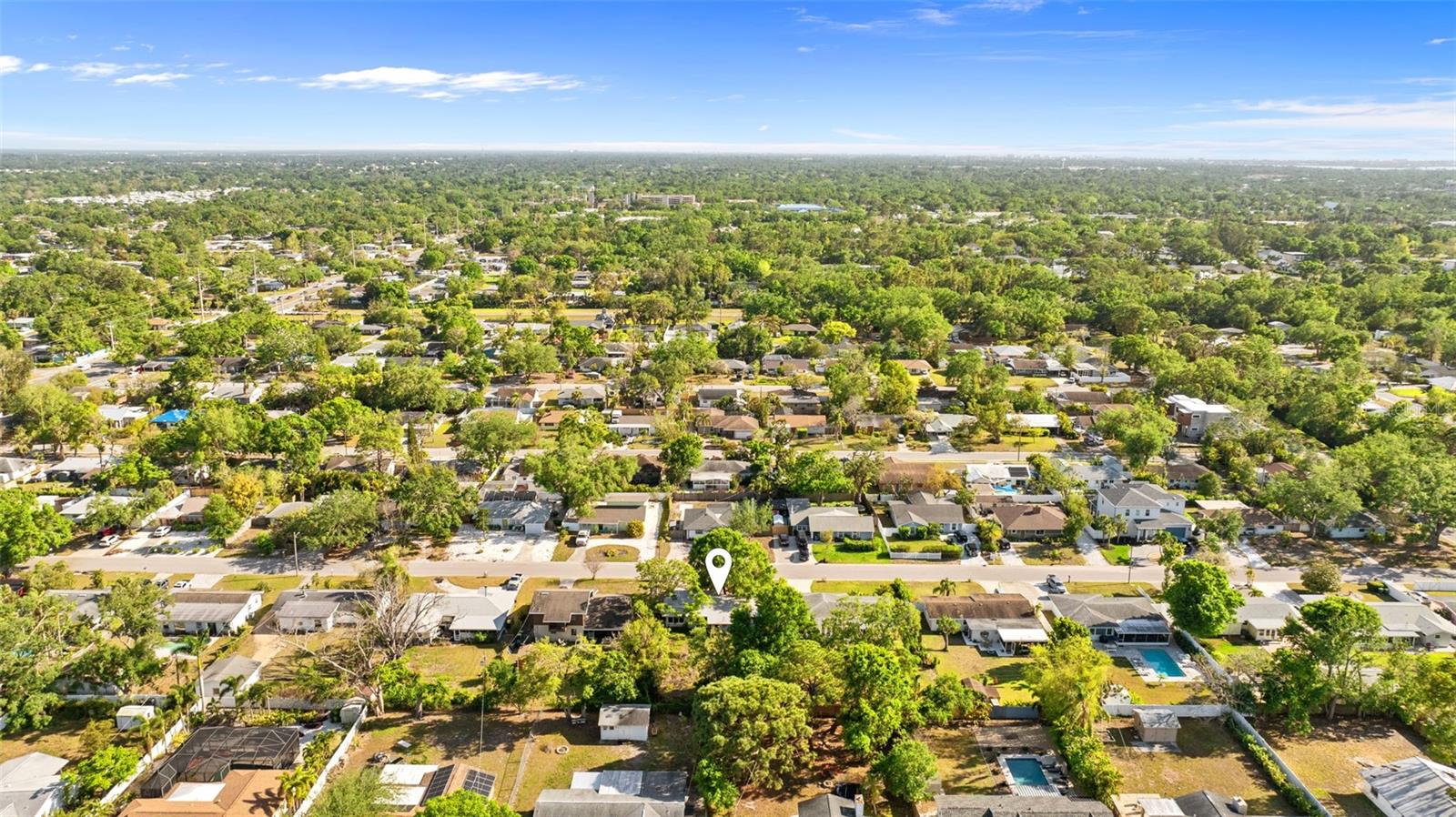 PATRICIA MANOR - Residential
