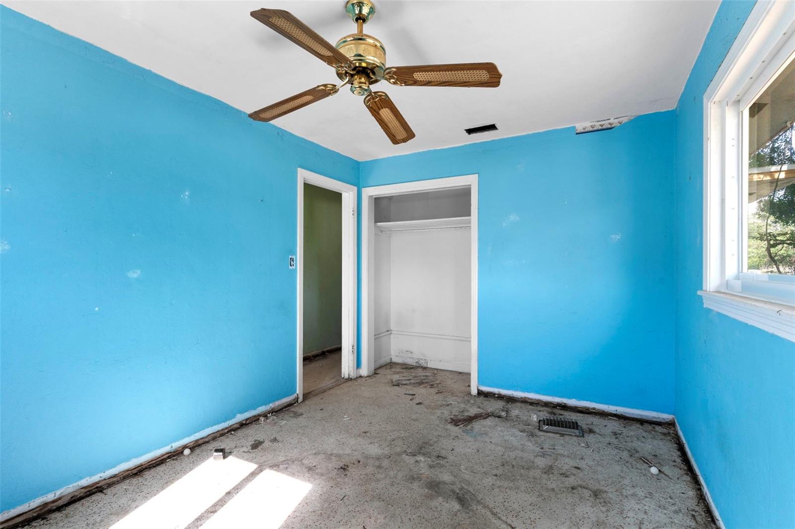 PATRICIA MANOR - Residential