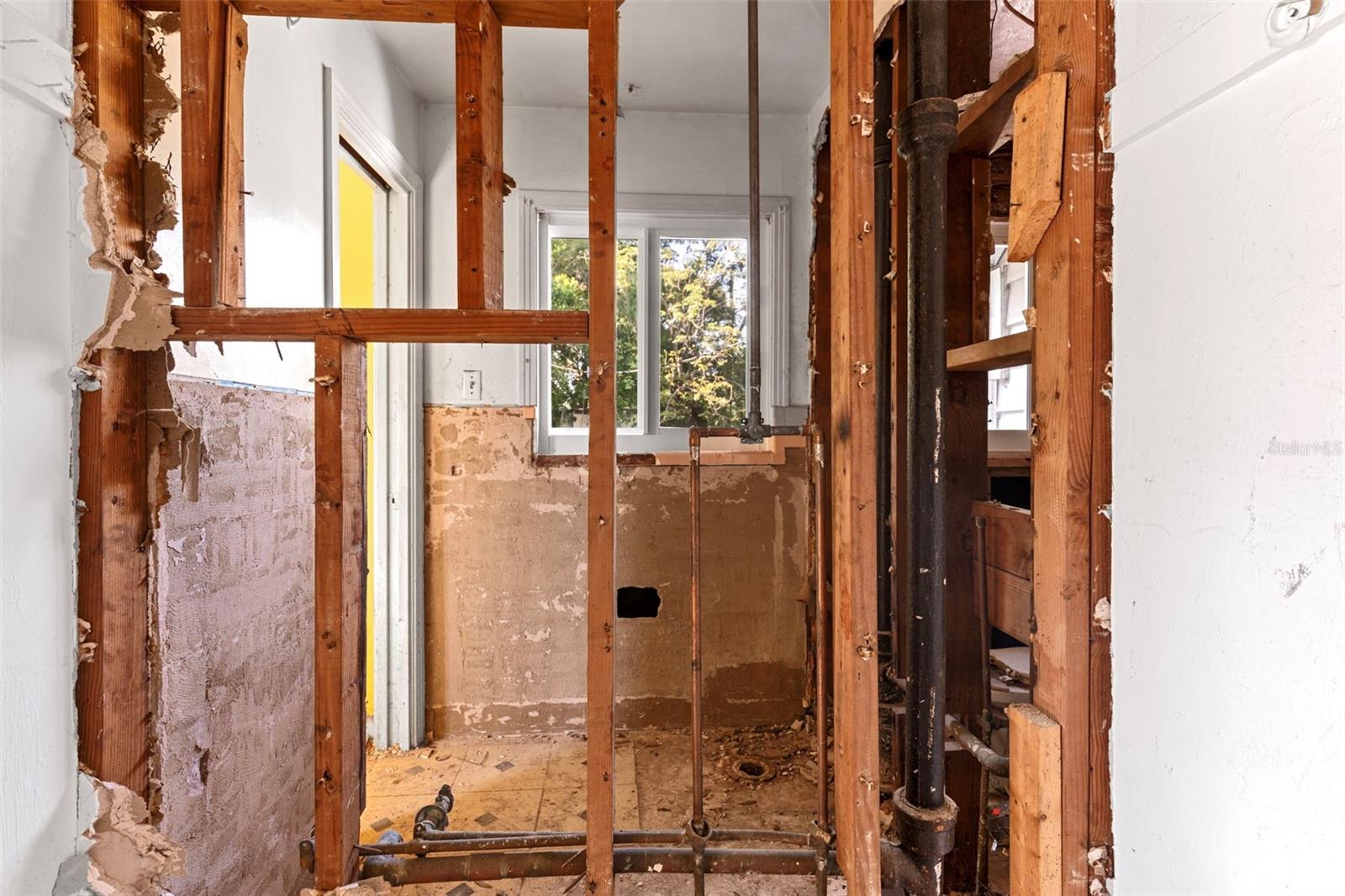 PATRICIA MANOR - Residential