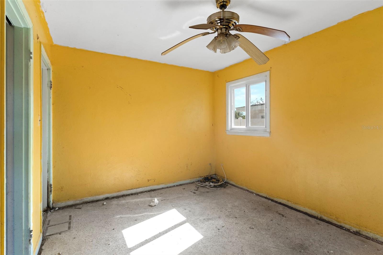 PATRICIA MANOR - Residential