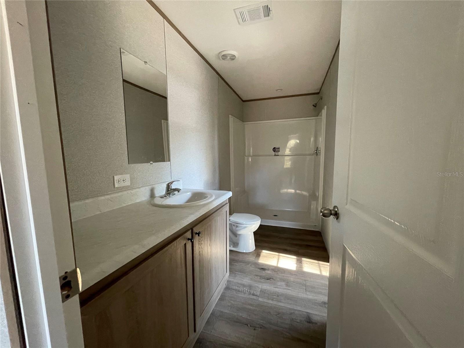 WILLISTON HIGHLANDS UN 5 - Residential