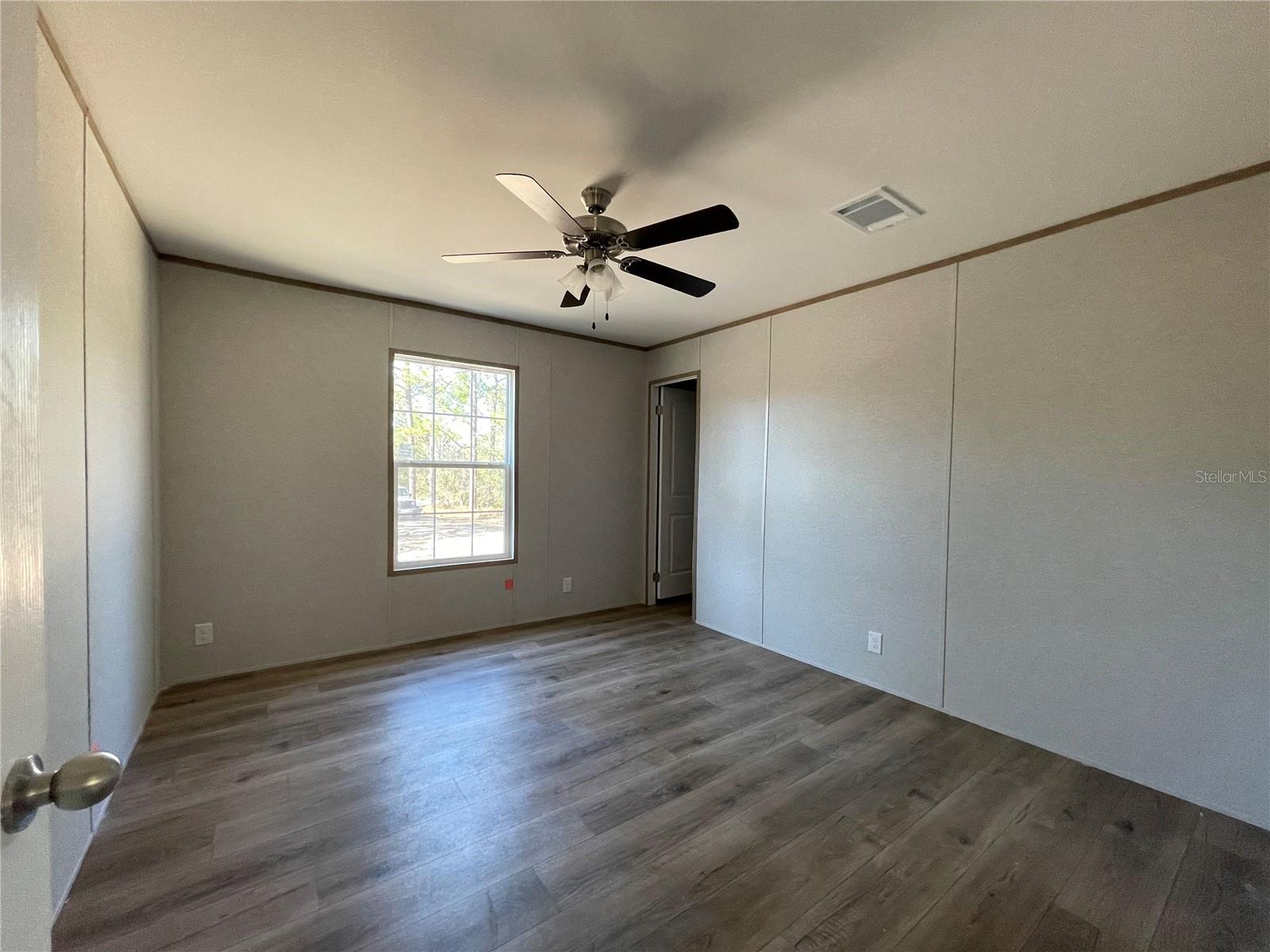 WILLISTON HIGHLANDS UN 5 - Residential