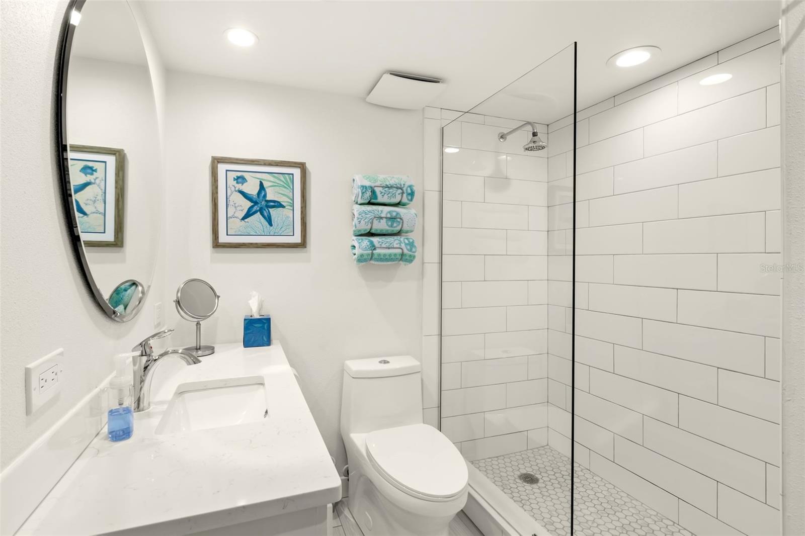 HEMINGWAY CONDO THE - Residential Lease