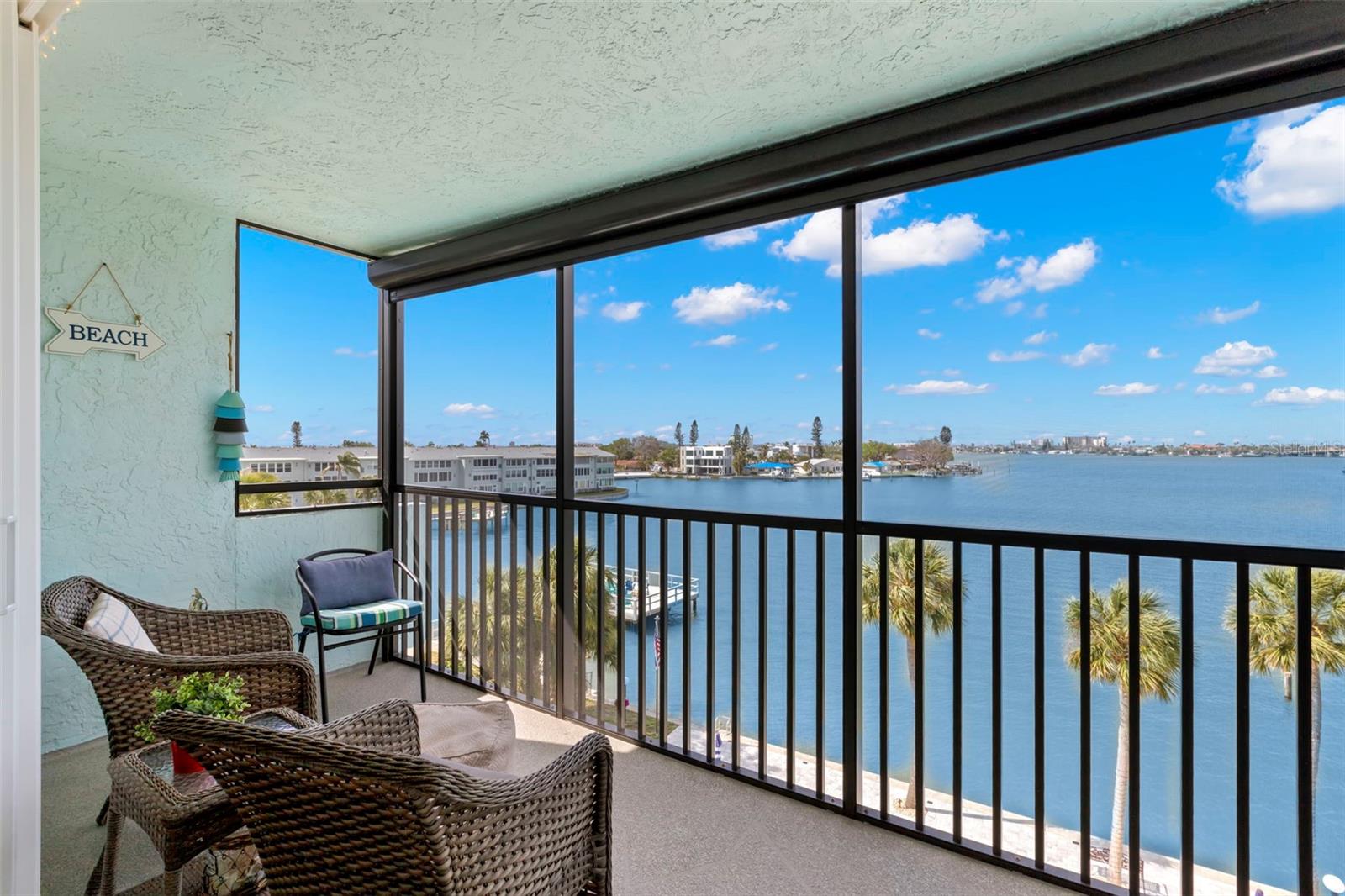 HEMINGWAY CONDO THE - Residential Lease