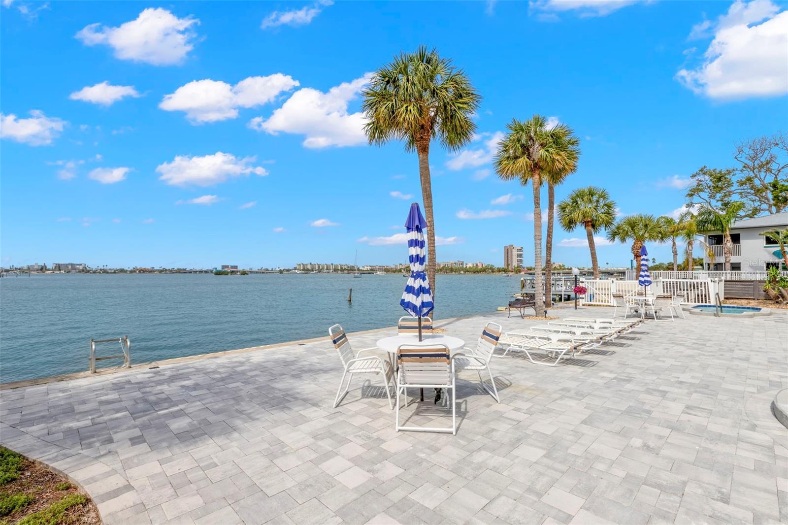 HEMINGWAY CONDO THE - Residential Lease