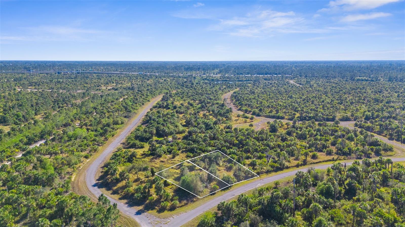 This vacant land offers an excellent opportunity for investors, developers, or businesses looking to establish a presence in a high-potential area. Zoned for commercial use, the property provides flexibility for a variety of business ventures. Zoning = AC6 - ACTIVITY CENTER 6. The lot spans 10,083 SqFt, providing ample space for development. Both lots combined (12 and 13) are just under half an acre. Less than 5 miles away from Highway I75. This is a great opportunity to acquire commercial land with immense potential for future growth and profitability. Don’t miss out on this prime investment!
