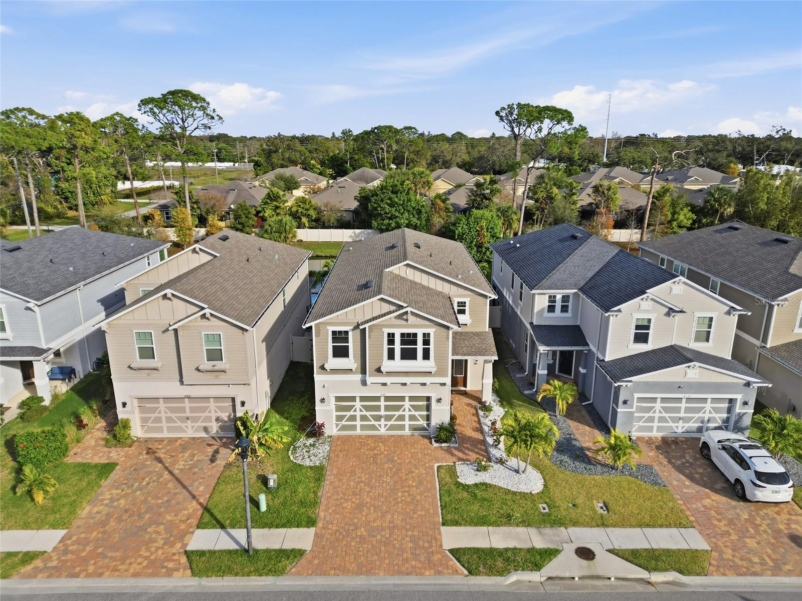 ARTISAN ESTATES - Residential