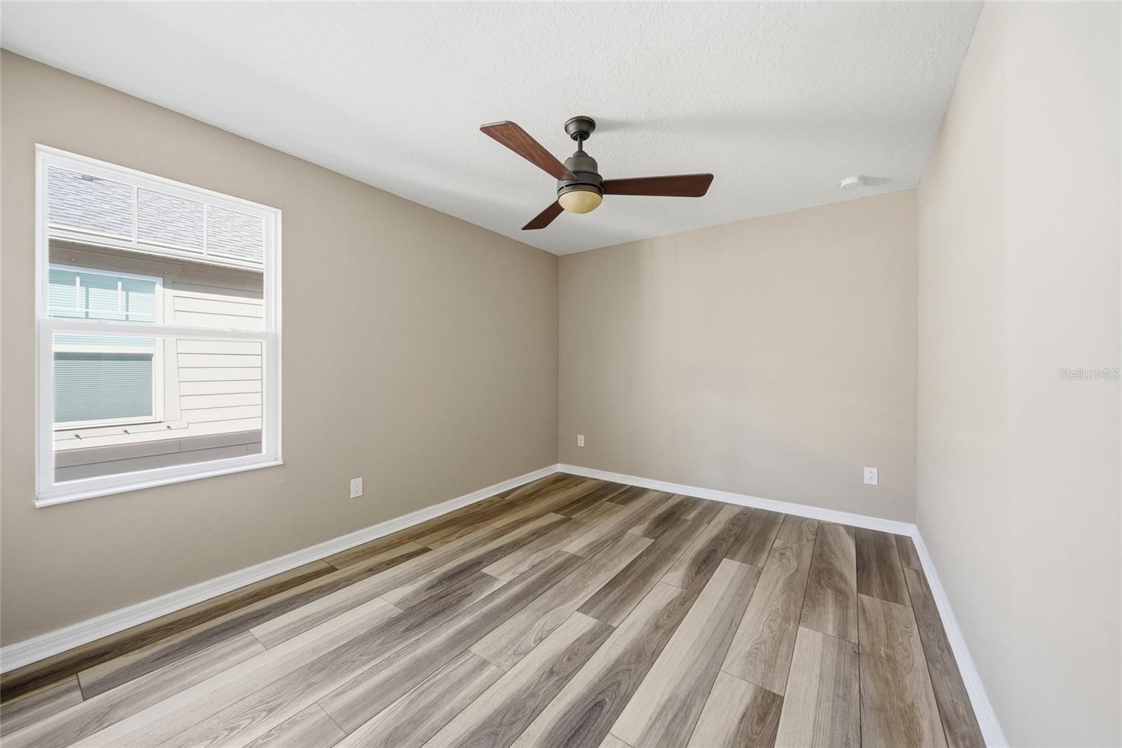 ARTISAN ESTATES - Residential