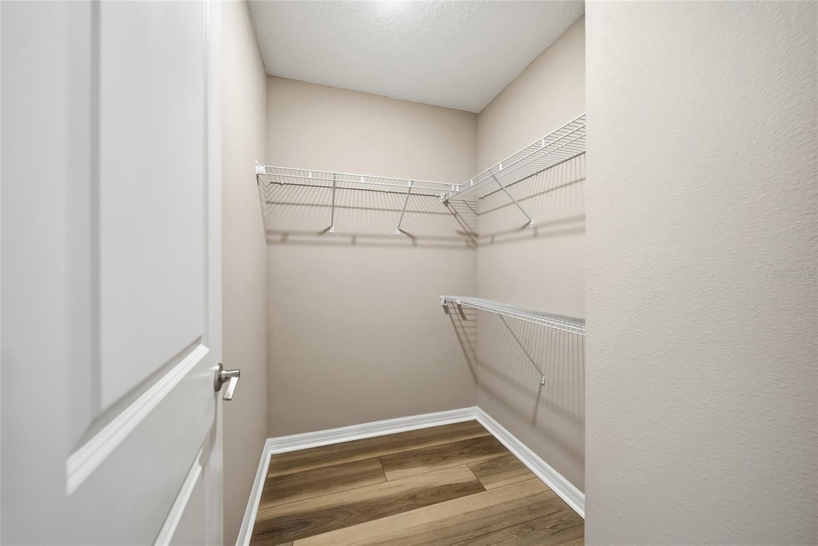 ARTISAN ESTATES - Residential