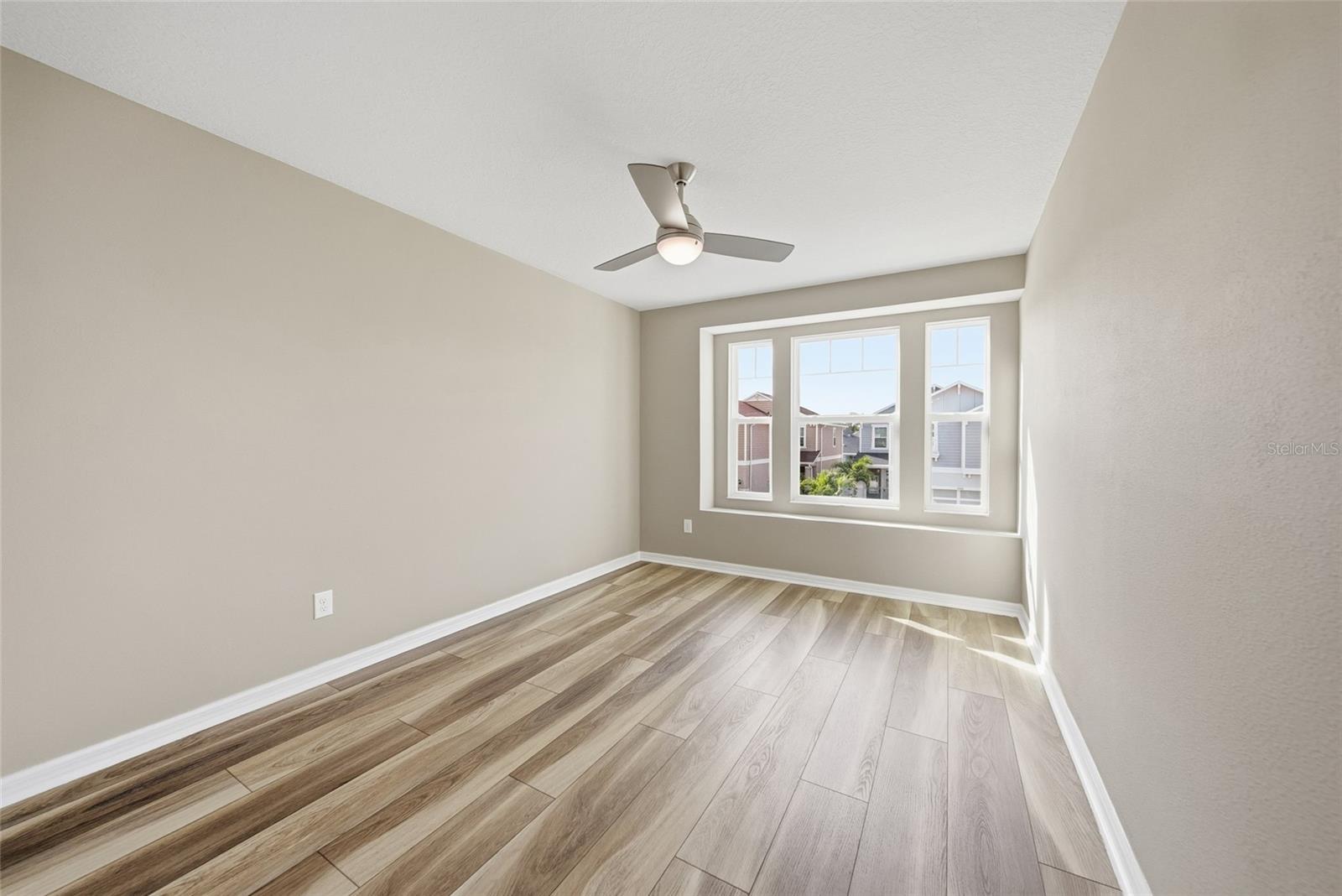 ARTISAN ESTATES - Residential