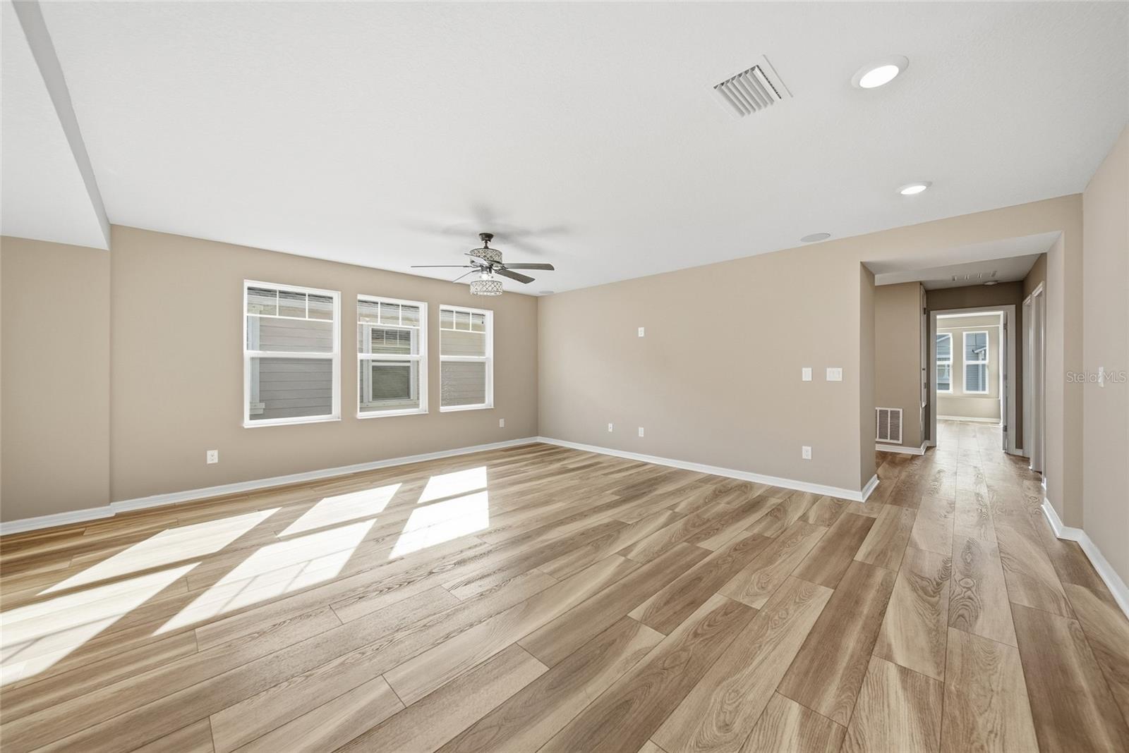 ARTISAN ESTATES - Residential