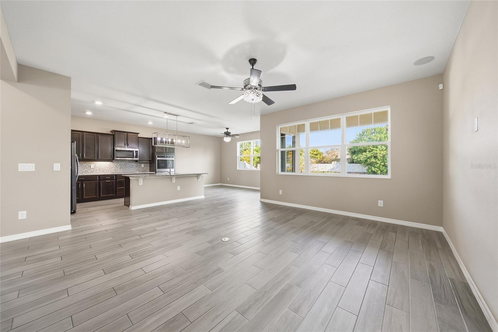 ARTISAN ESTATES - Residential