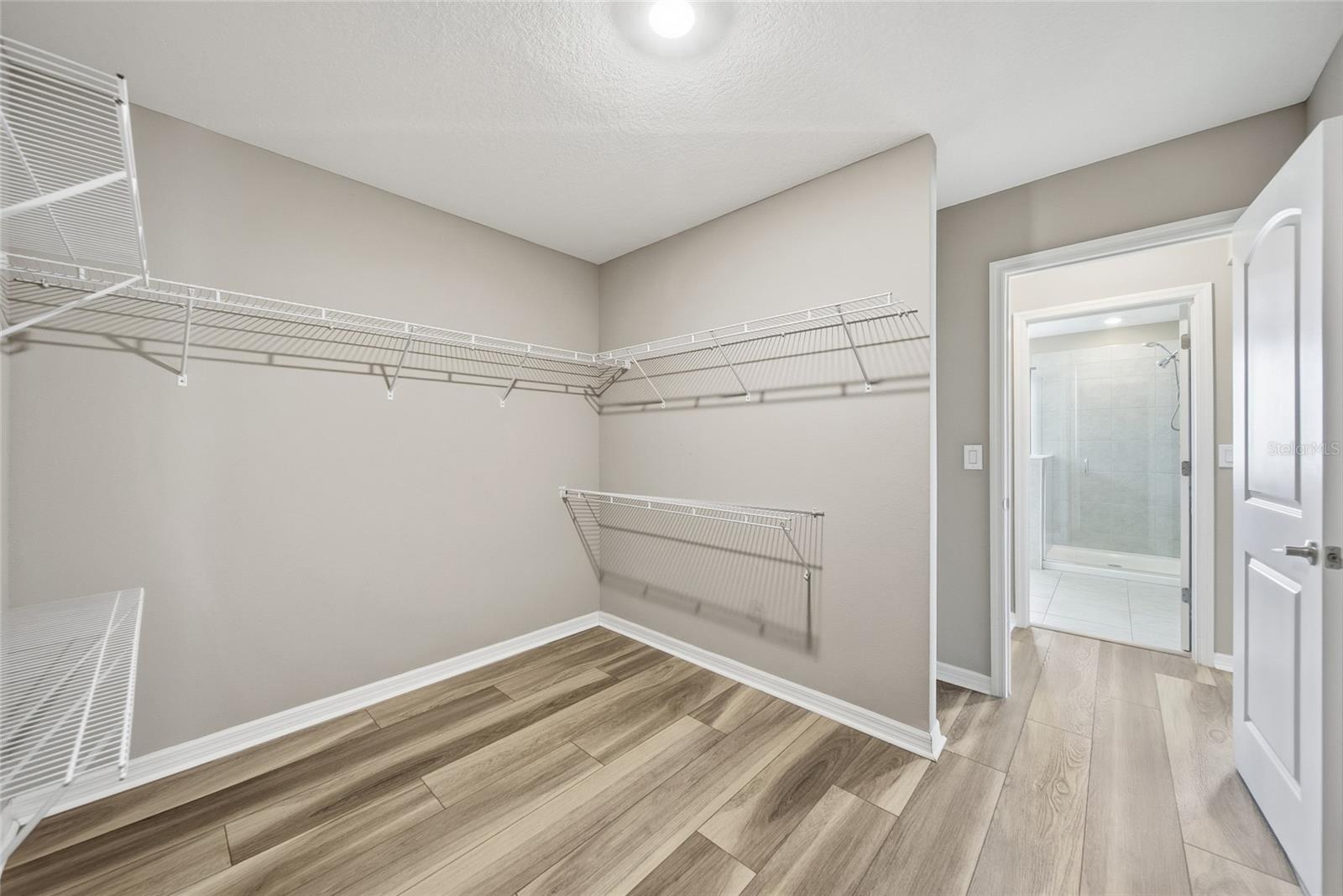 ARTISAN ESTATES - Residential