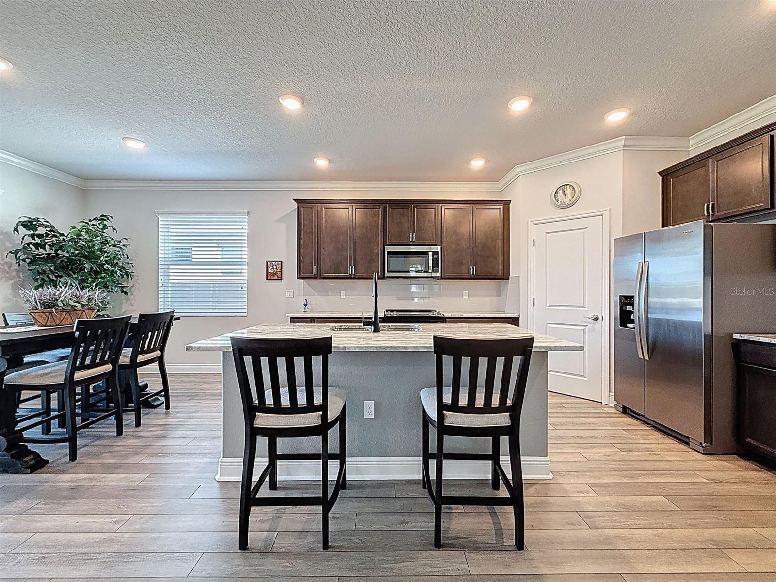 NORTH LAKE TRAIL - Residential