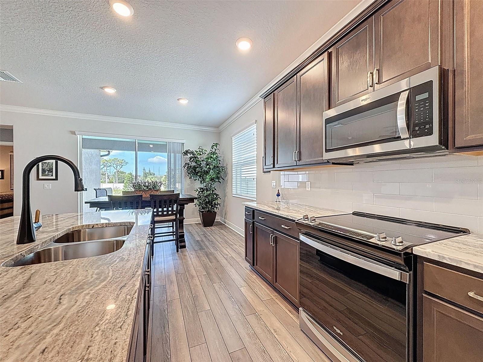 NORTH LAKE TRAIL - Residential