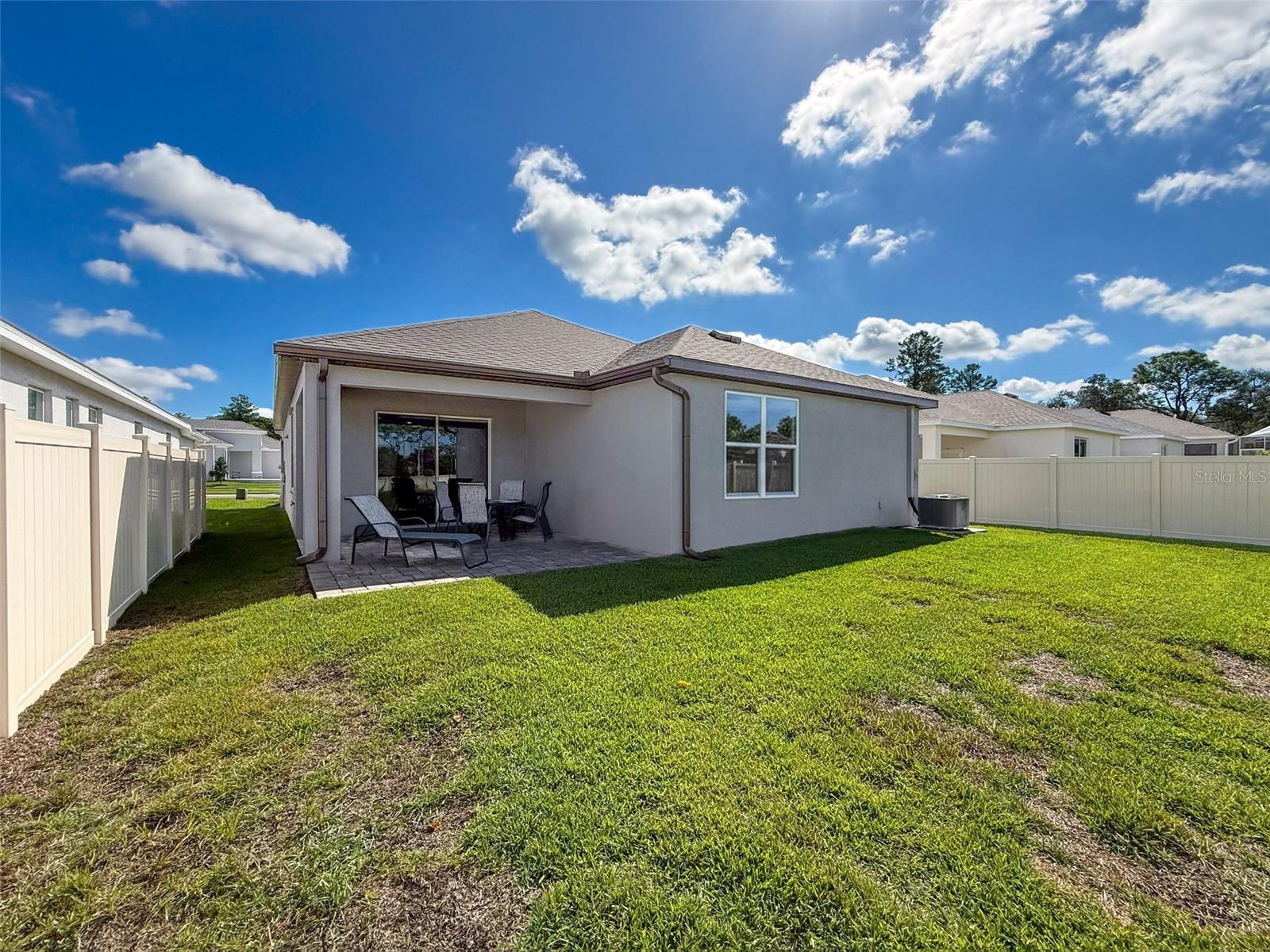 NORTH LAKE TRAIL - Residential