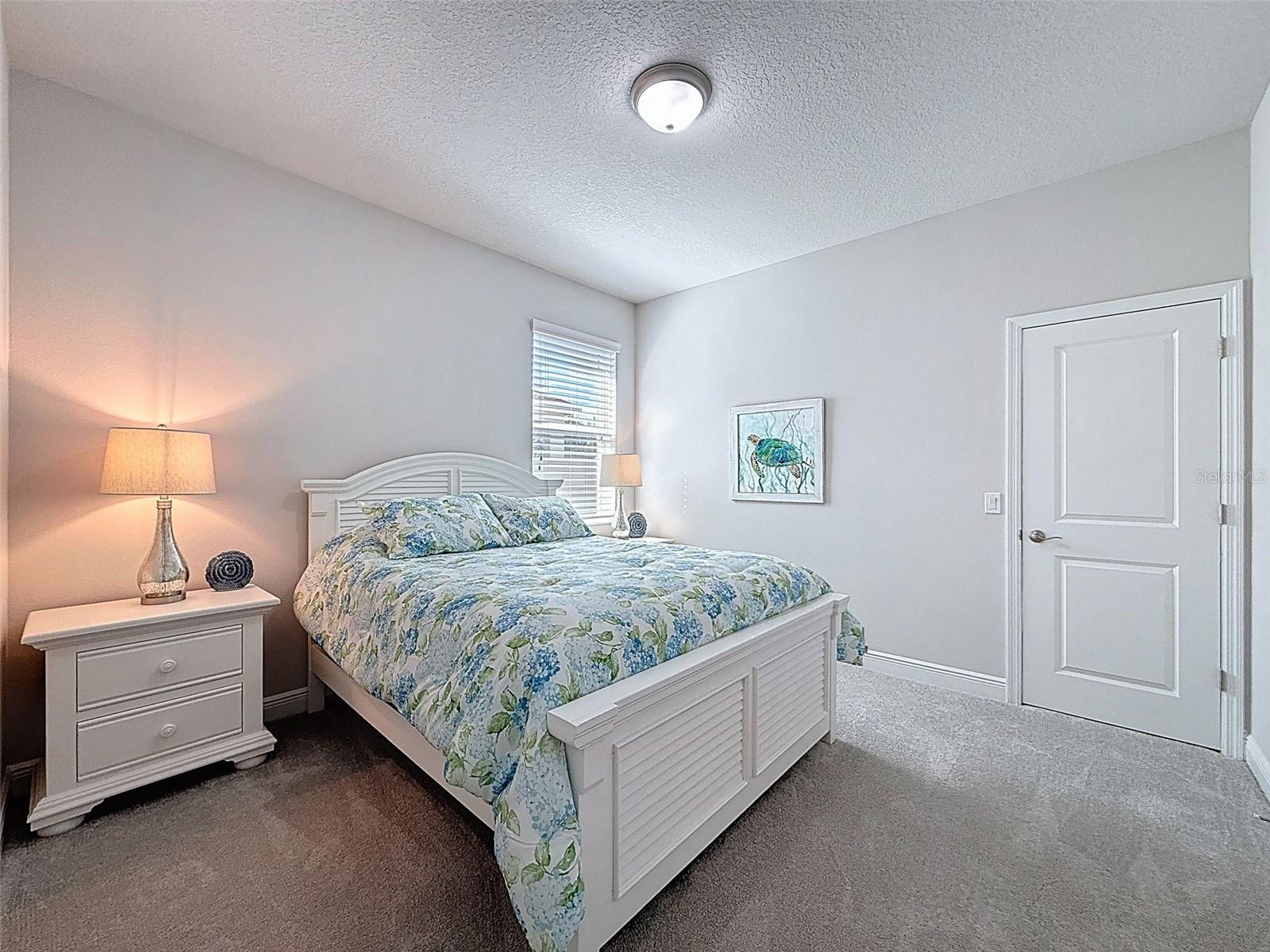 NORTH LAKE TRAIL - Residential