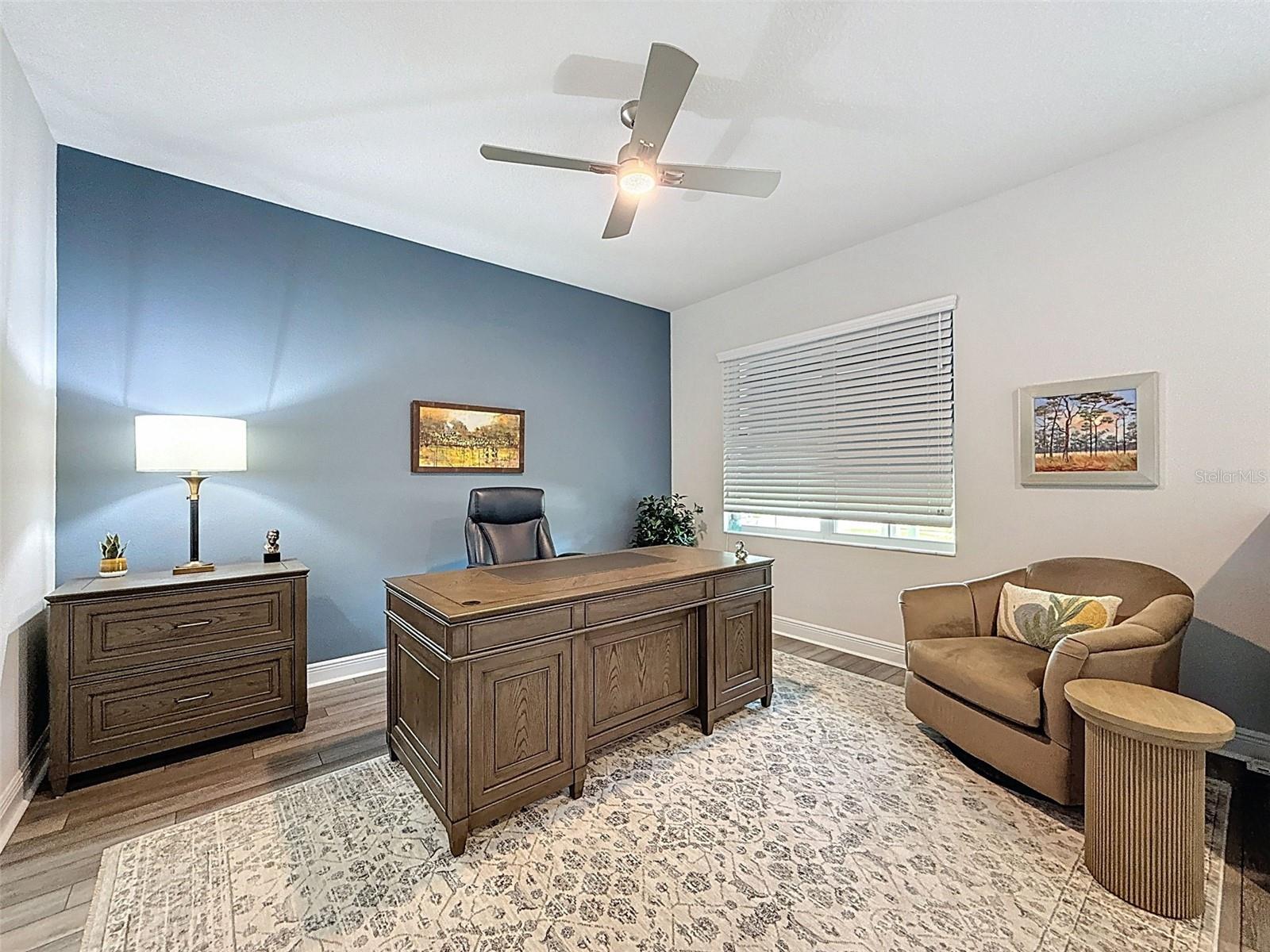 NORTH LAKE TRAIL - Residential