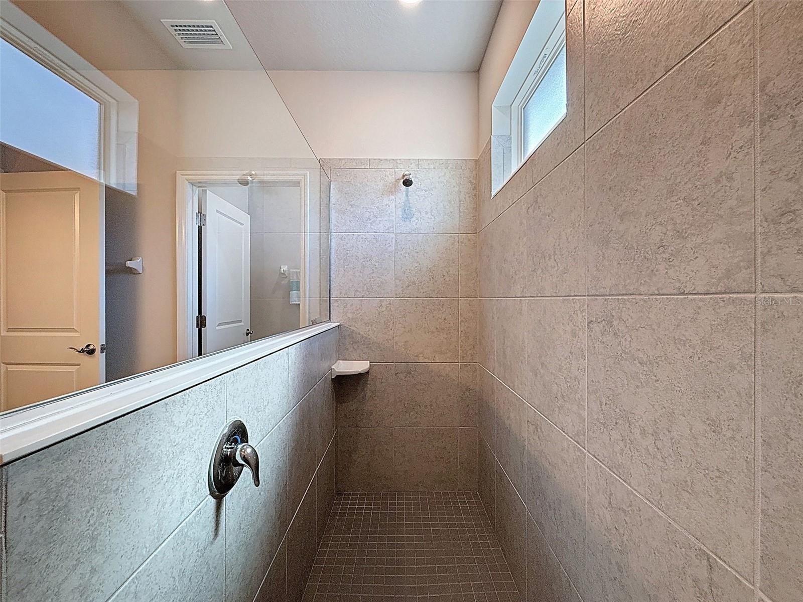 NORTH LAKE TRAIL - Residential