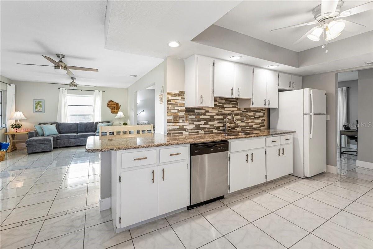 GROVE CITY TERRACE - Residential