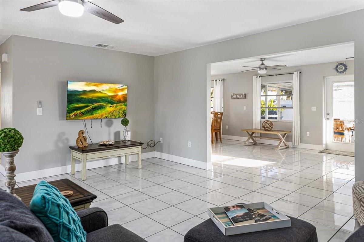 GROVE CITY TERRACE - Residential